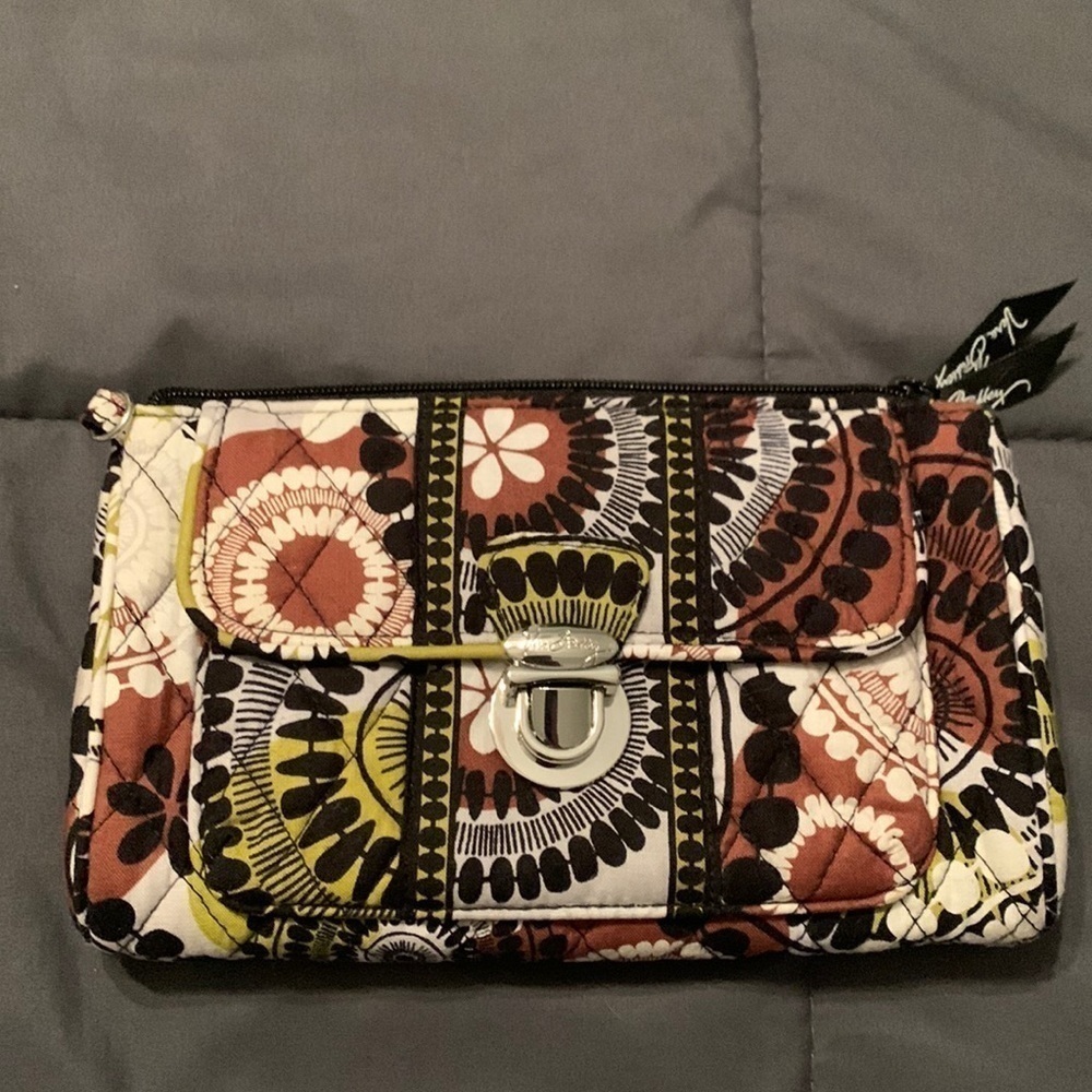 VERA Bradley Cocoa Moss Clutch